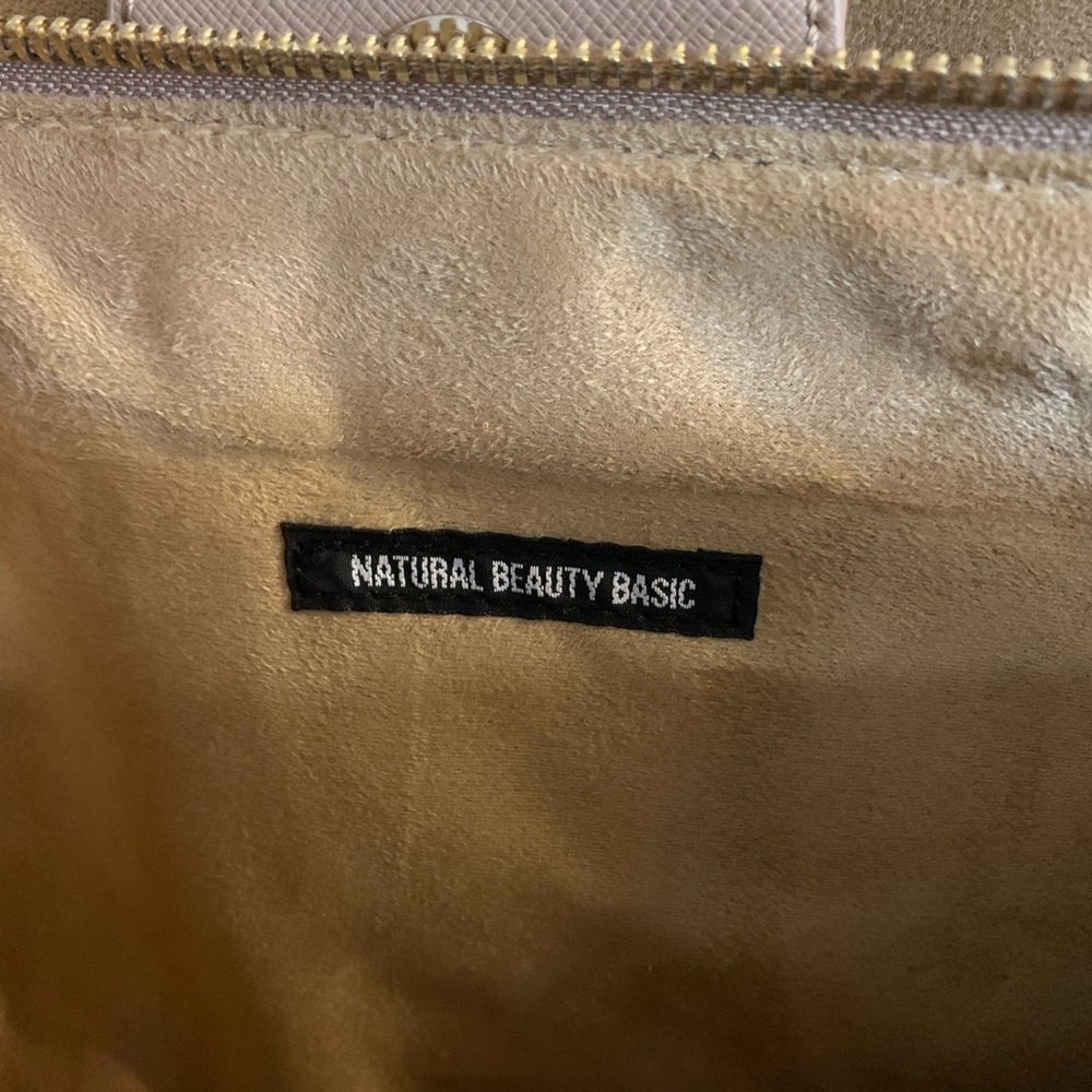 Natural Beauty Basic Cream & Gold Top Handle Purse w/ Removable shoulder strap - Picture 5 of 11